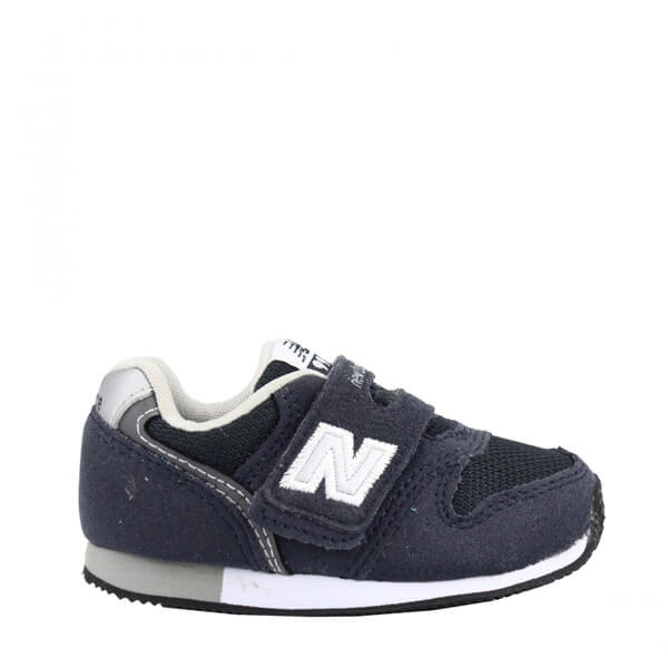 New Balance blu per bambino a prezzo scontato