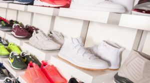 Abbinamenti scarpe bianche da uomo