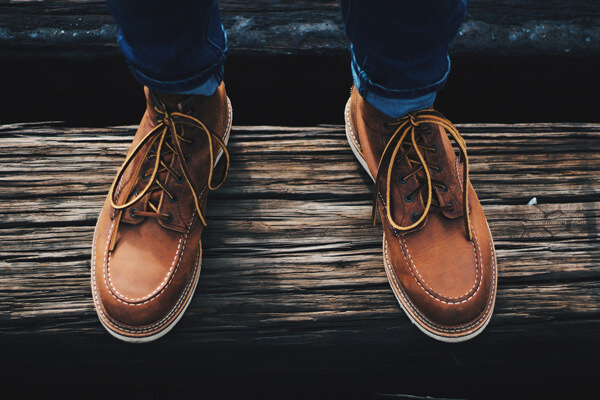 Come abbinare le scarpe marroni chiaro per abbinamenti casula