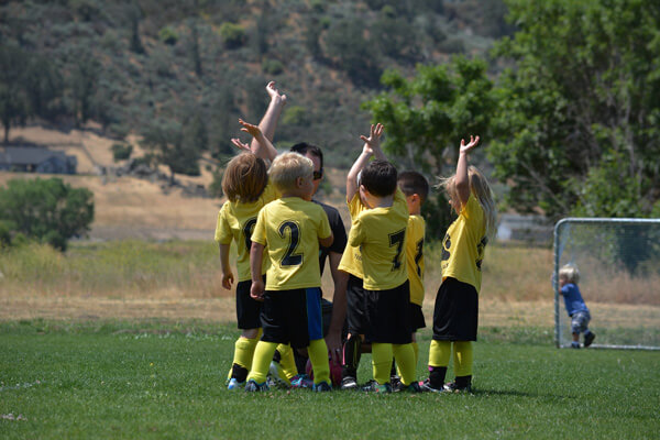 Come scegliere le scarpe da calcio per bambini