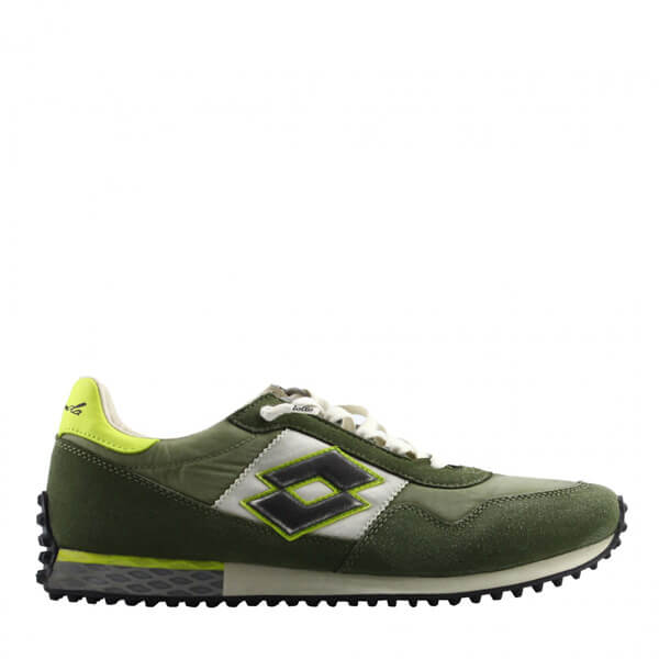 Come abbinare le sneakers verdi da uomo